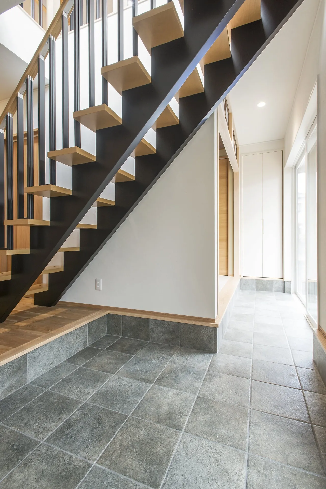 加古川市I様邸『明るく開放的な2階リビングの家』